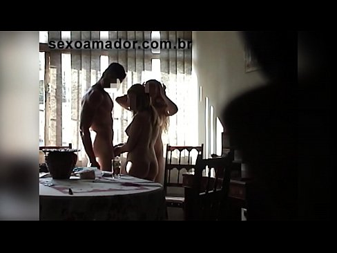 ❤️ Spolni prijatelji povabijo ogromnega moškega in trojček z njim ️❌ Sex video pri nas sl.online4sex.ru ❌❤